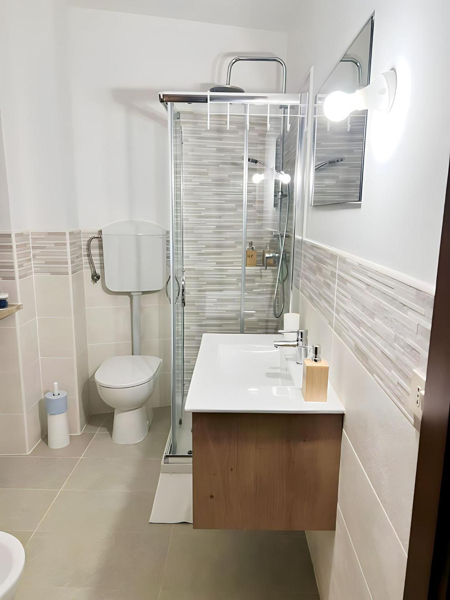 Gorizia Holiday Inn Rastello Suite Exteriör bild